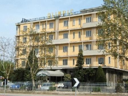 Hotel Olimpic Castel Maggiore Dış mekan fotoğraf